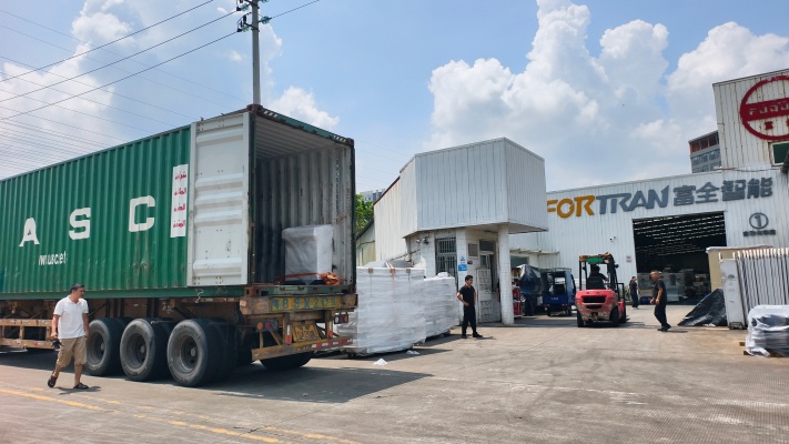 Transport dublu container! Mașini de tăiat de precizie livrate în Mexic și Brazilia